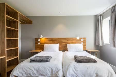 Oak & Hazel, Heath Row Barn Appartement Overton  Buitenkant foto